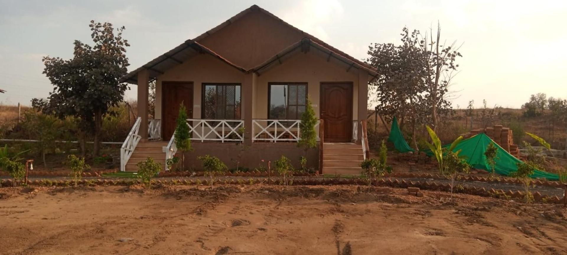 The Palash Vann Pench Khawāsa 外观 照片